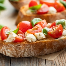 recette tartines Bruschetta tomates mozzarella